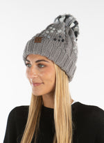 C.C. Chunky Knit Pom Hat: Jumbo Yarn